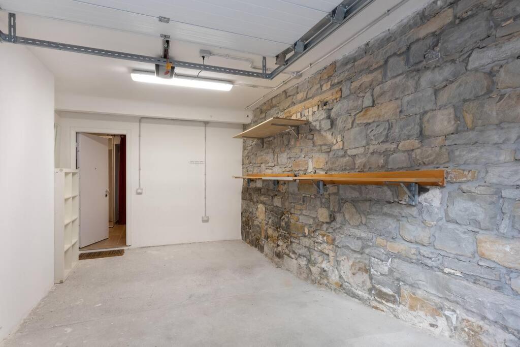 Casa Cereria - Apartment With Parking Триест Екстериор снимка