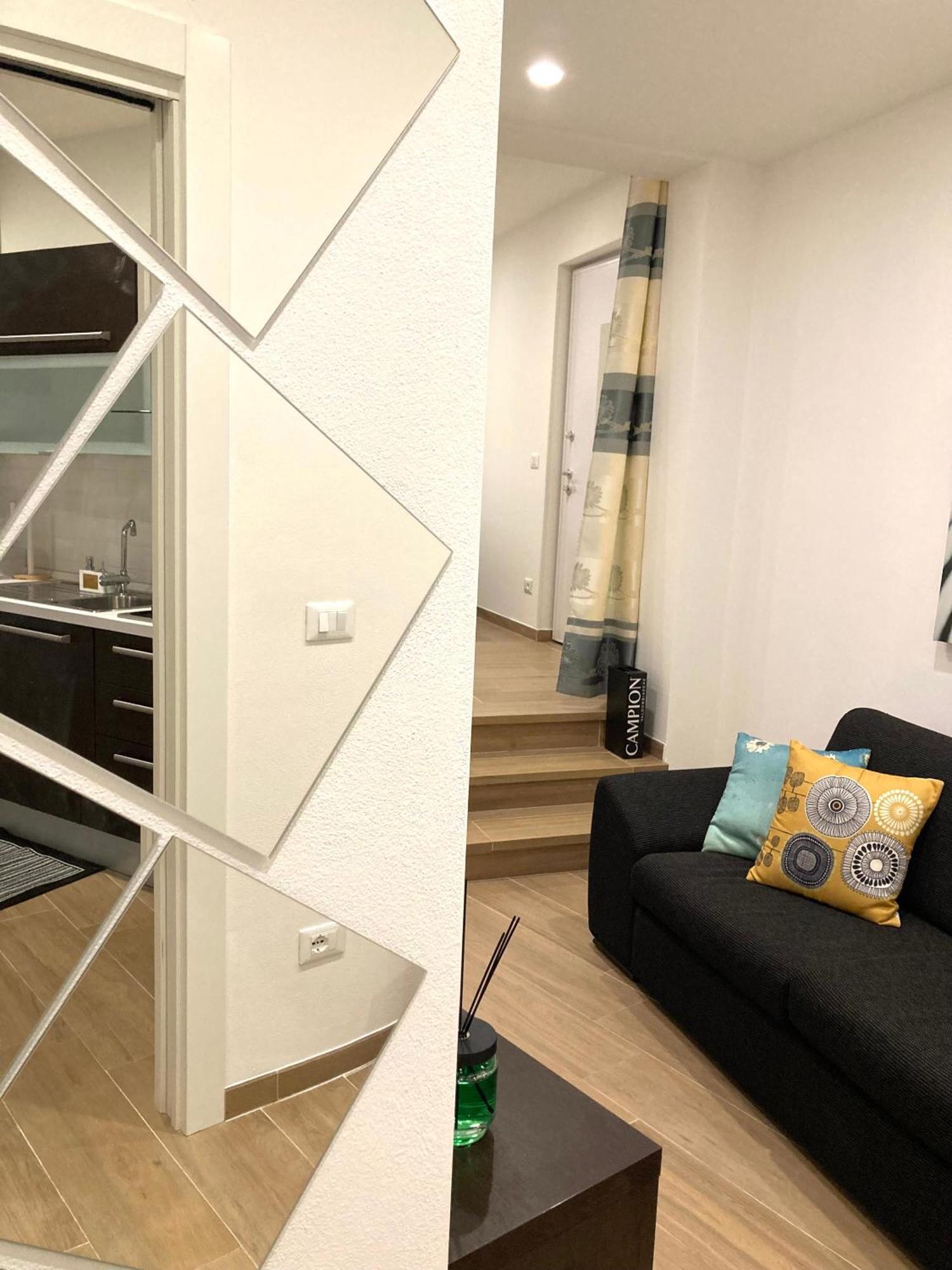 Casa Cereria - Apartment With Parking Триест Екстериор снимка